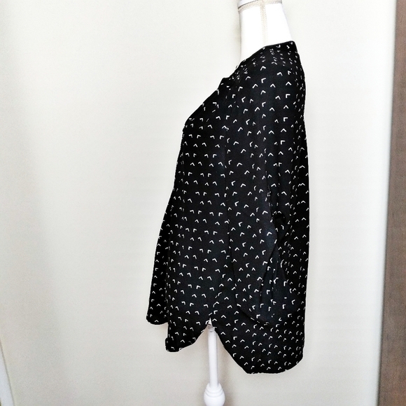 Halogen Nordstrom Black and White Popover Shirt - Picture 4 of 8